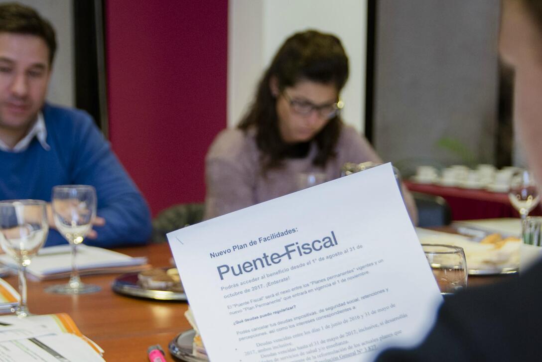 Imagen de Ciclo de Charlas AEHGAR: Novedades AFIP