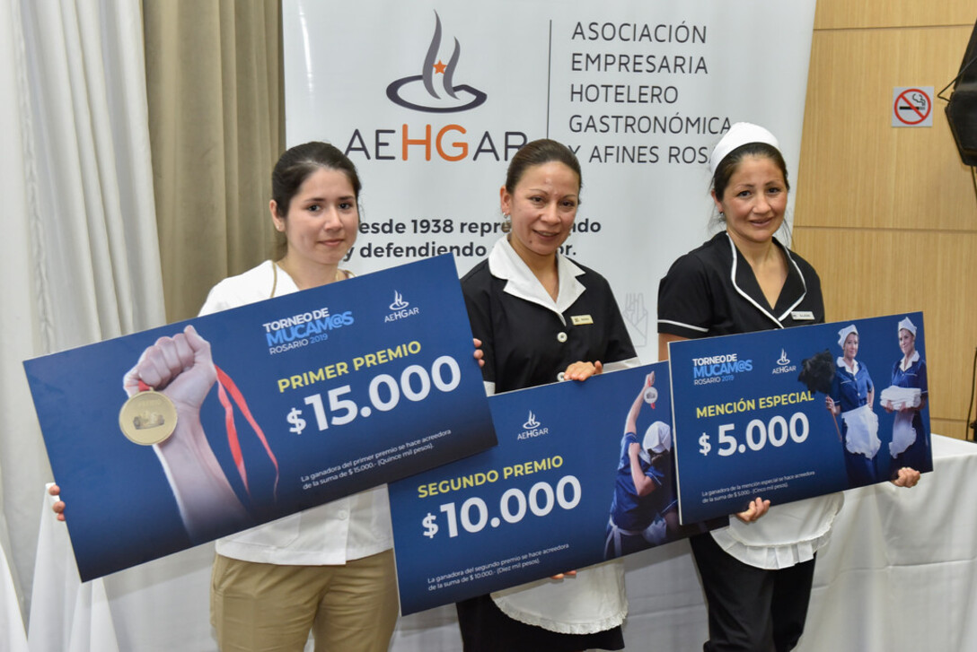 Romina Fernández, de Solans Presidente obtuvo el 2do lugar y Gladis Díaz de Urquiza Apart Hotel & Suites, el tercero.