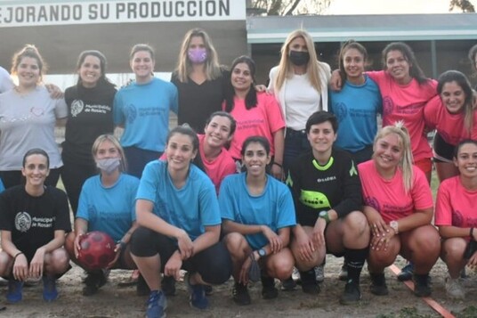 Imagen de AEHGAR particip&oacute; de la presentaci&oacute;n del nuevo circuito tur&iacute;stico de Rosario dedicado a mujeres que marcaron la historia de la ciudad.