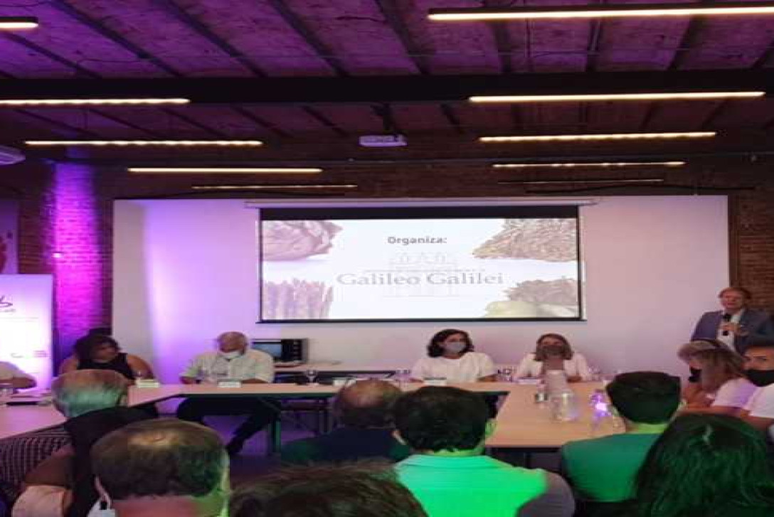 Imagen de AEHGAR E INTA LLEVARON A CABO UN CONVERSATORIO ENTRE PRODUCTORES REGIONALES, GASTRON&Oacute;MICOS y ESPECIALISTAS EN ALIMENTACI&Oacute;N