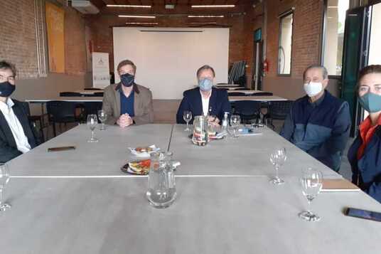 Imagen de AEHGAR firm&oacute; un convenio con el Polo Tecnol&oacute;gico Rosario.
