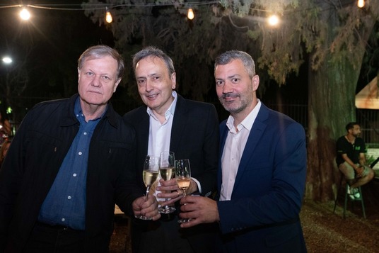 Imagen de Despedimos el año celebrando entre colegas